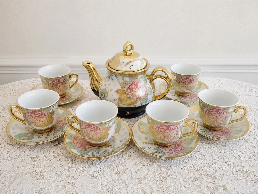 Vintage Tea Set Porcelain Teapot Cups Saucers Floral Gold Trim 13 Pc Japan Style